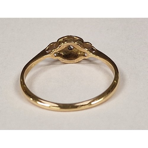 346 - Antique Diamond 18ct gold platinum ring, 2.1gm, Size Q