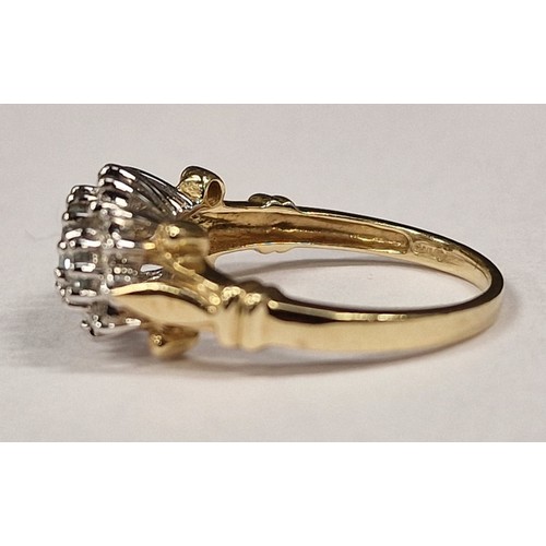 334 - Aqua/Diamond 9ct gold ring Size M, 3 grams.