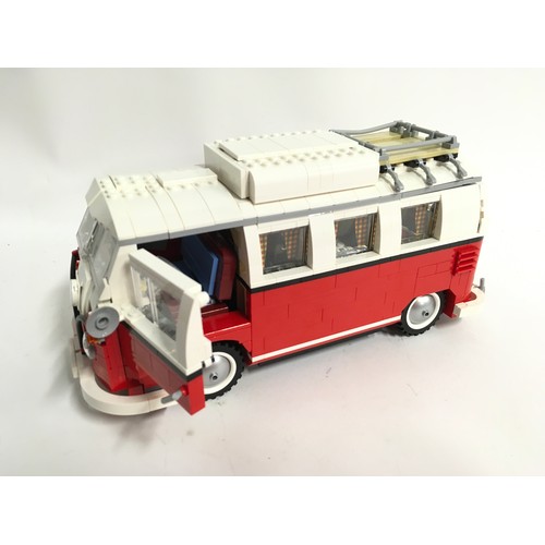 22 - Lego Creator Expert 10220 Volkswagen T1 Camper Van with Box and Instructions. 99.9% complete.