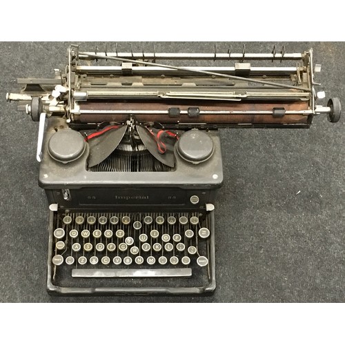 271 - Vintage 1940's Imperial model 55 typewriter.