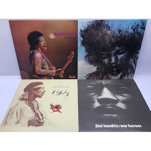 149 - JIMI HENDRIX VINYL BOX SET. Here we find on Polydor 2625038 released in 1980 a set that is in VG+/Ex... 