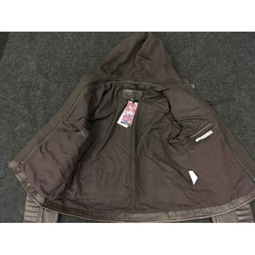 192 - A BNWT Hidepark brown leather jacket with removable hood Size 3XL, (RRP 329.95)