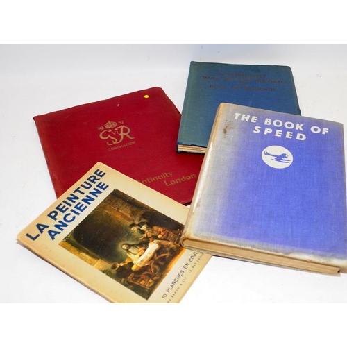 217 - A selection of vintage books to include Phaidon Press books on Da Vinci and Van Gogh.