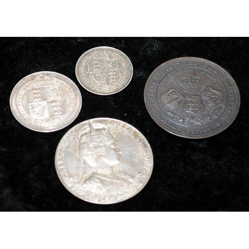 257 - Small collection of coins to include 1820 George III sixpence, 1887 Victorian sixpence, 1902 silver ... 