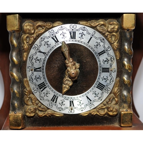 502 - Antique Dutch Atlas Nu Elck Syn Sin (each to their own) oak cased wall clock driven by Badische Uhre... 