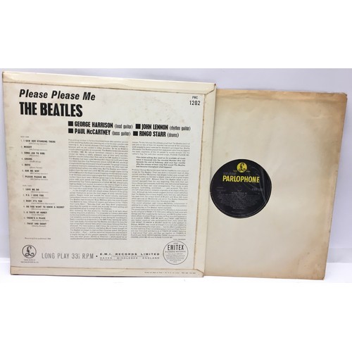 40A - THE BEATLES  'PLEASE PLEASE ME' EARLY 3rd PRESS VINYL LP. A fantastic copy of this Mono press on Ori... 