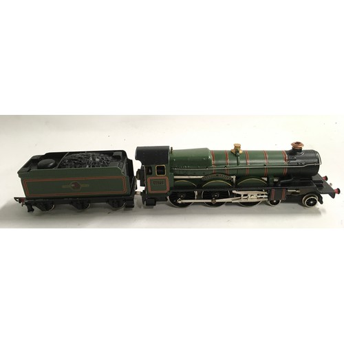 213 - Wrenn Railways No.2221 OO/HO Locomotive 'Cardiff Castle'. Appears on Good Plus to Excellent conditio... 