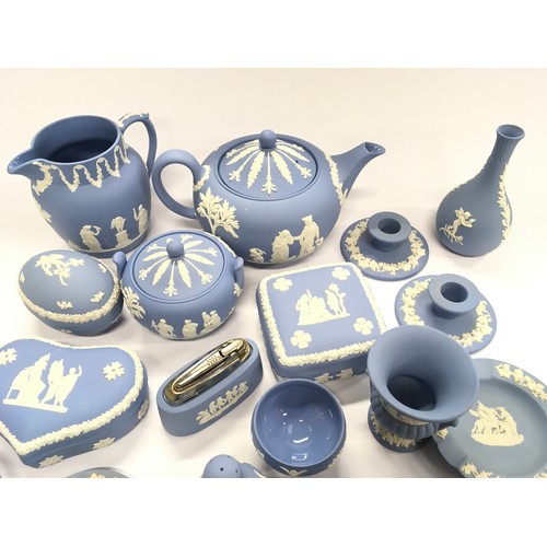 77 - Large collection of Wedgwood Jasperware pieces. Mainly light blue with one darker blue piece. 21 pie... 