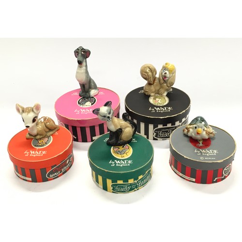 155 - Wade Walt Disney Hat Box Series boxed miniature figurines to include: No.13 Si, No.5 Peg, No.7 Bambi... 