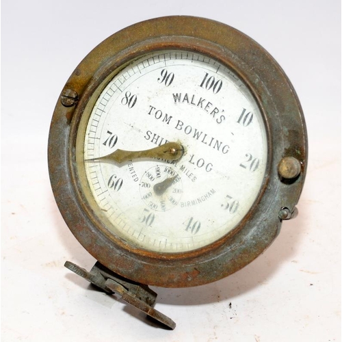 123 - Vintage Walker's Ship Log maritime instrument, with nautical miles sub dial. 17cms across case.