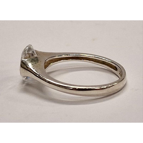 391 - 925 silver ring set with single CZ stone. Size O.