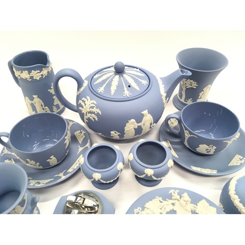 89 - Wedgwood Jasperware: Large collection of light blue Wedgwood Jasperware. 20 pieces in all. Looks to ... 