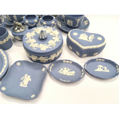 89 - Wedgwood Jasperware: Large collection of light blue Wedgwood Jasperware. 20 pieces in all. Looks to ... 