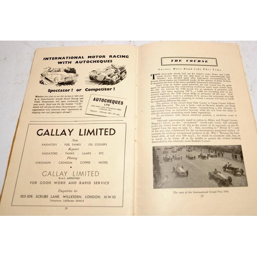 191 - Original 1932 Watsonian Sidecars sales brochure c/w a vintage Lambert Trailers brochure. Lot also in... 