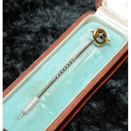 350 - Small collection of bijouterie items to include 9ct gold tie pin with central sapphire, a 1902 silve... 