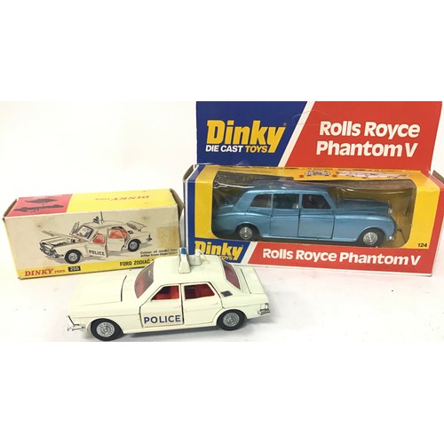 426 - 2 Dinky Models: 255 Ford Zodiac 