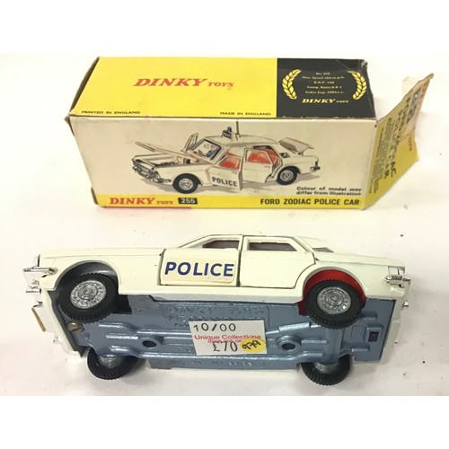 426 - 2 Dinky Models: 255 Ford Zodiac 