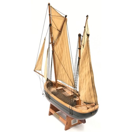 117 - A model ship 'Smack' 50cm tall.