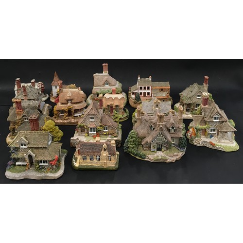 118 - Lilliput Lane: Unboxed collection to include The Blaise Hamlet Collection: Dial Cottage, Vine Cottag... 