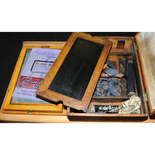 135 - Antique screen printers set in a hinged wooden box. 48cms x 35cms