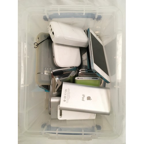 21 - Box of various Apple iPods, Apple headphones and a Creative Zen system.