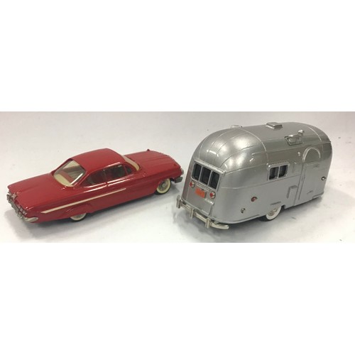 59 - Brooklin Models pair: BRK 54 Streamlined American Caravan and BRK 44 1961 Chevrolet Impala Sports Co... 