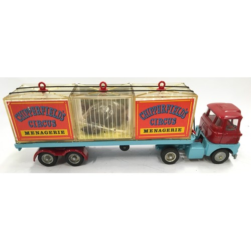 61 - Corgi Major Toys 1139 Scammell Handyman Articulated Chipperfield's Circus Menagerie Carrier - sky bl... 