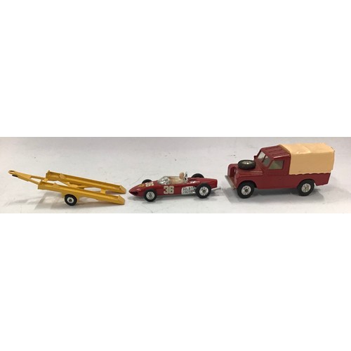 81 - Corgi. GS17 Gift Set to include Land Rover: red, cream plastic canopy, lemon interior, silver trim, ... 