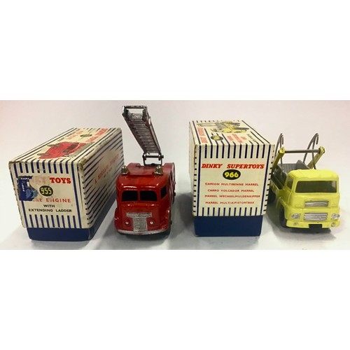 91 - Dinky 955 Fire Engine with extending ladder - red including ridged hubs, silver ladder - Good Plus i... 