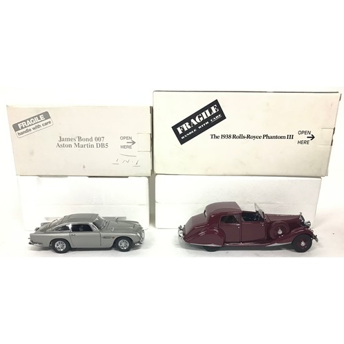 15 - 2 Danbury Mint models: Rolls Royce Phantom III with certificate and James Bond 007 Aston Martin DB5.... 