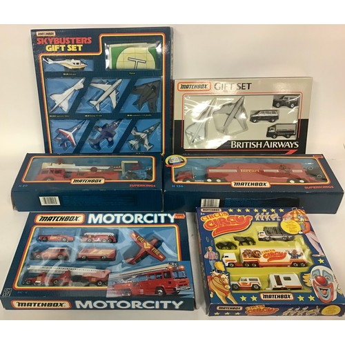 51 - Matchbox sets to include Skybusters Gift Set,  British Airways Gift, Circus Circus, Motorcity and 2 ... 