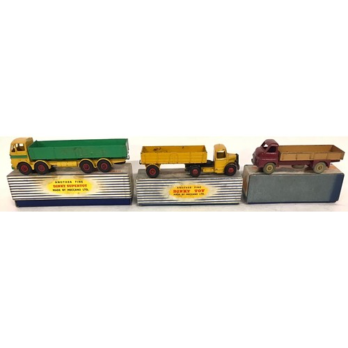 120 - 3 Dinky models: 934 Leyland Octopus Wagon - yellow cab & chassis, green back, front & side flashes, ... 