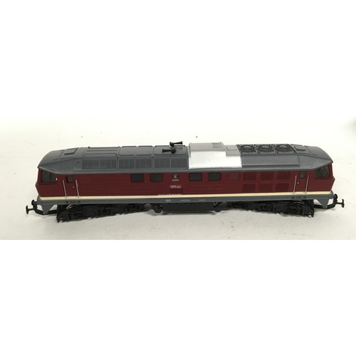 161 - Piko HO BR130 diesel locomotive. Appears Near Mint, boxed.