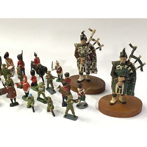 140 - 40 various soldier figures. 30 being metal including Britain's Iroquois figure and 10 plastic/resin ... 