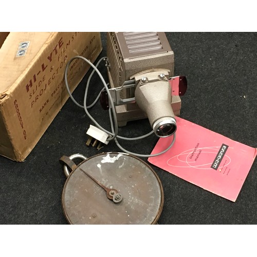 148 - Vintage Hi-Lyte slide projector with original box and instruction book together with a vintage set o... 