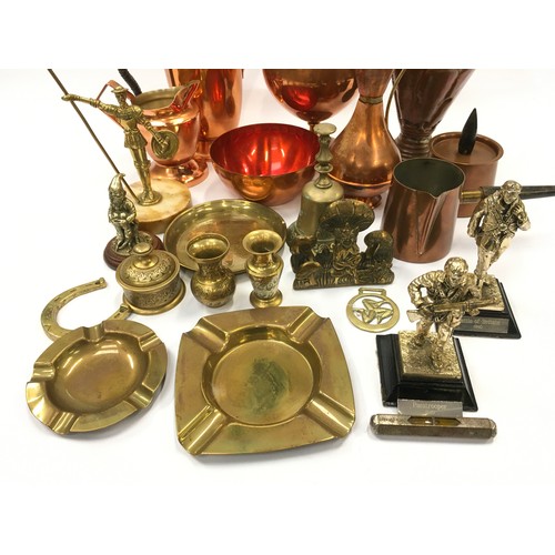 151 - Collection of brass and other metalware items.