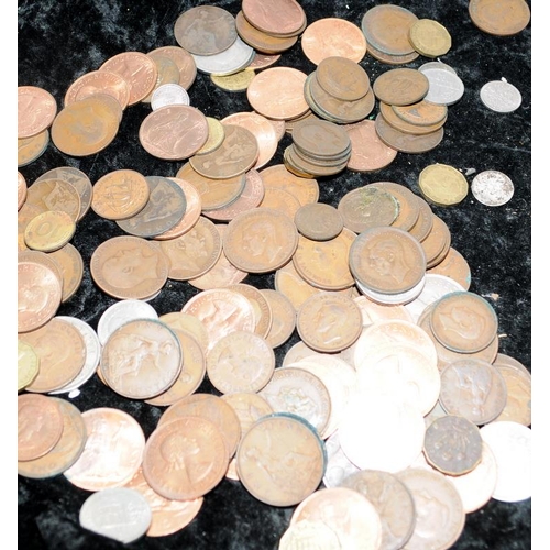 80 - Mixed box of GB and foreign coins