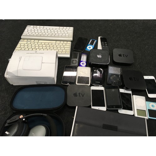 207 - A selection of ipods, smart watches, smart phones, Bose items etc.