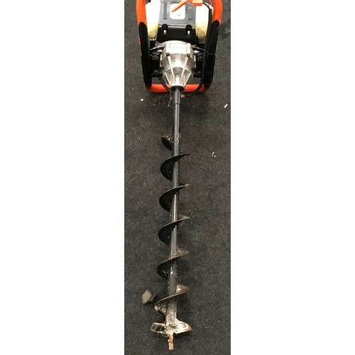 230 - Timber pro gasoline earth auger GD520-2