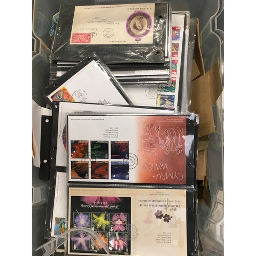 231 - A large box of various first day covers.