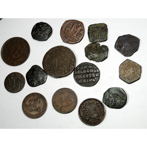 32 - India 15 mixed old copper coins