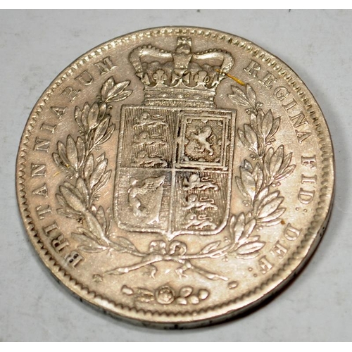 63 - Victoria 1847 crown