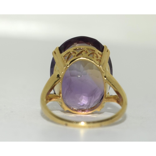 377 - 14ct Gold Amethyst ring. Size S.