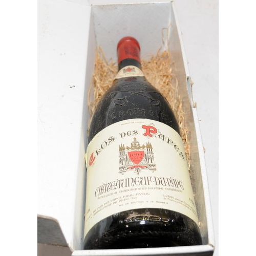 25 - Magnum 150cl bottle of Clos des Papes 