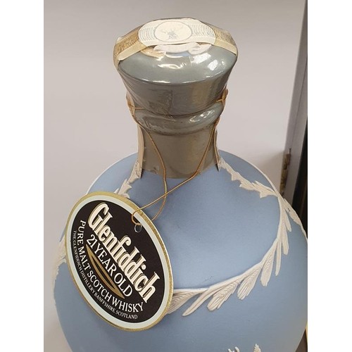 61 - Glenfiddich 21 Year Old Scotch Whisky Wedgwood Decanter. 75cl sealed and boxed.