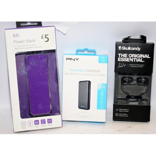 93 - Mobile phone accessories. (50)