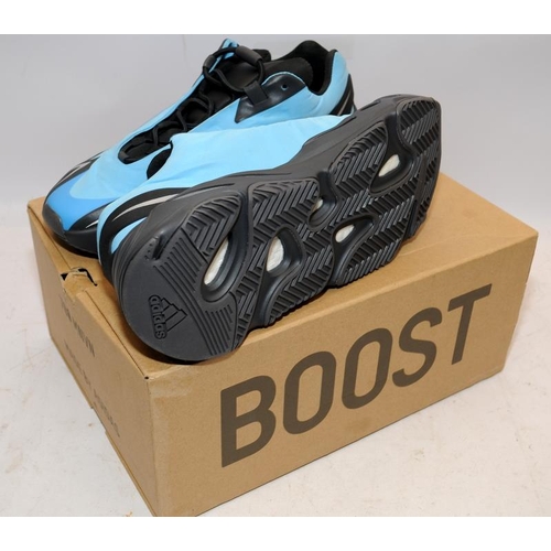 91 - Pair Adidas Yeezy Boost 700 trainers size UK9, boxed (47a)