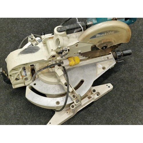 149 - A Makita chop saw.(12)