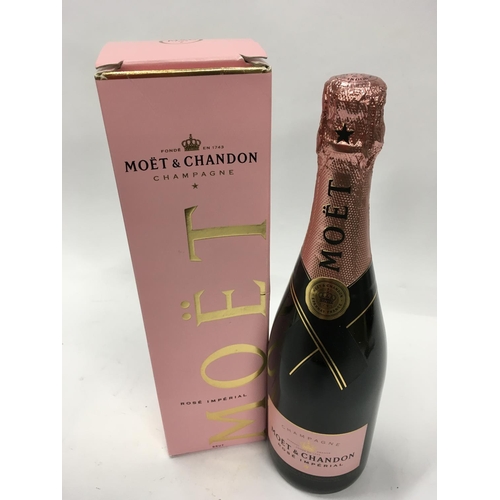 163 - A bottle of Moet and Chandon in box (4)