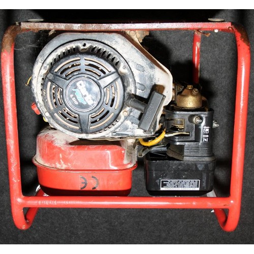 487 - A red Clarke 6.5HP Pump. (43)